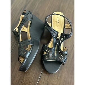 Diba Black Wedge Heel Sandals Women's Size 10 Zip Up Laser Cutout Accents